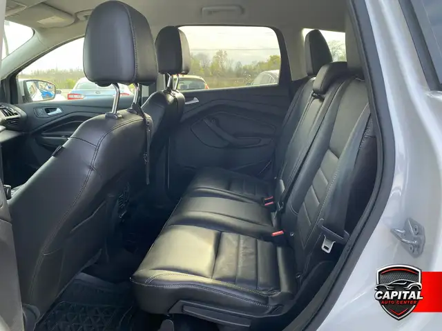 2014 Ford Escape SE - Photo 13