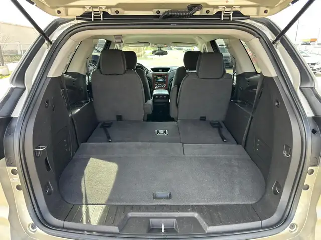 2014 Chevrolet Traverse : AWDBackup Cam 7 Passenger - Photo 19