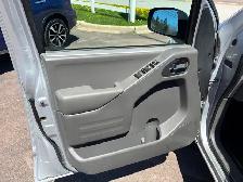2019 Nissan Frontier SV 4x4! Truck Cap! Backup Camera! - Photo 11