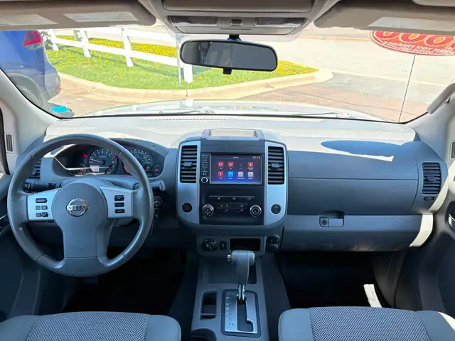 2019 Nissan Frontier SV 4x4! Truck Cap! Backup Camera! - Photo 13