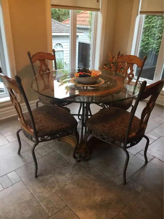 SETS DE SALON TABLE SALON VASE CHAISES BON CONDITION - Photo 4