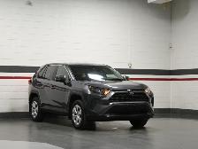 2024 Toyota RAV4 LE No Accident Radar Cruise Lane Assist Blind S - Photo 3