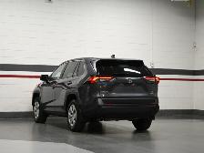 2024 Toyota RAV4 LE No Accident Radar Cruise Lane Assist Blind S - Photo 6
