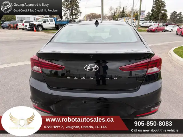 2020 Hyundai Elantra Preferred w/Sun & Safety Package IVT - Photo 5