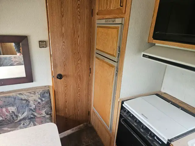 1993 Prowler 25 Ft T/A Fifth Wheel 255K - Photo 19