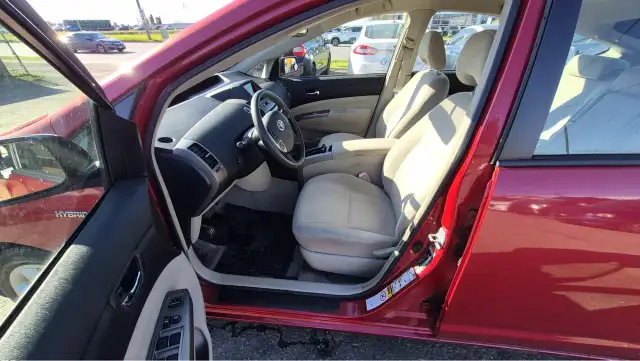 2008 Toyota Prius ONE OWNER, DEALER SERVICED, HYBRID, CERTIFIED - Photo 9
