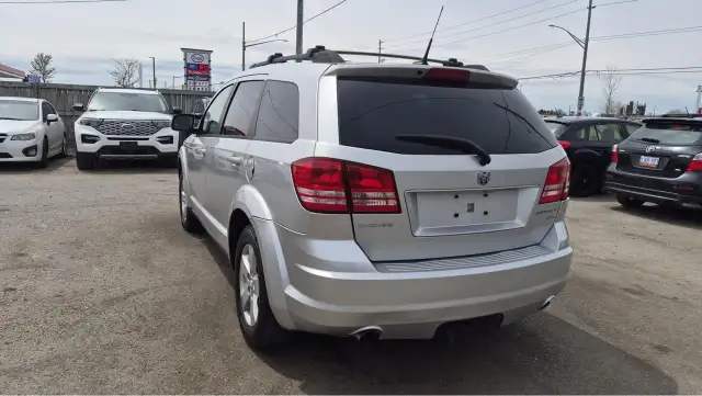 2010 Dodge Journey SXT, UNDERCOATED, WELL MAINTAINED, CERTIFIED - Photo 3