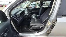 2010 Dodge Journey SXT, UNDERCOATED, WELL MAINTAINED, CERTIFIED - Photo 9