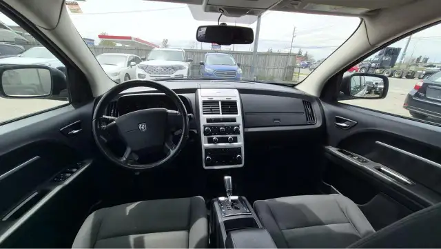 2010 Dodge Journey SXT, UNDERCOATED, WELL MAINTAINED, CERTIFIED - Photo 10