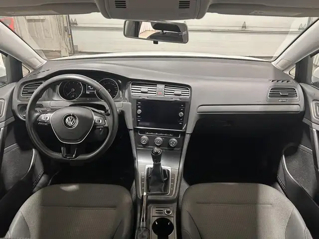 Volkswagen Golf Comfortline 5 portes avec boîte manuelle 2021 à - Photo 15