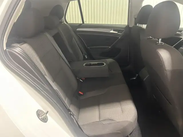 Volkswagen Golf Comfortline 5 portes avec boîte manuelle 2021 à - Photo 18