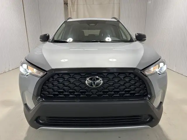 Toyota Corolla Cross LE TI 2025 à vendre - Photo 3