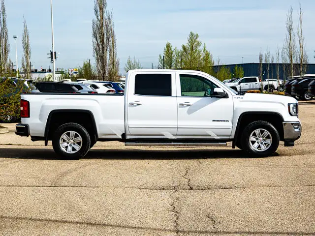 2018 GMC Sierra 1500 SLE 5.3L | Running Boards - Photo 14
