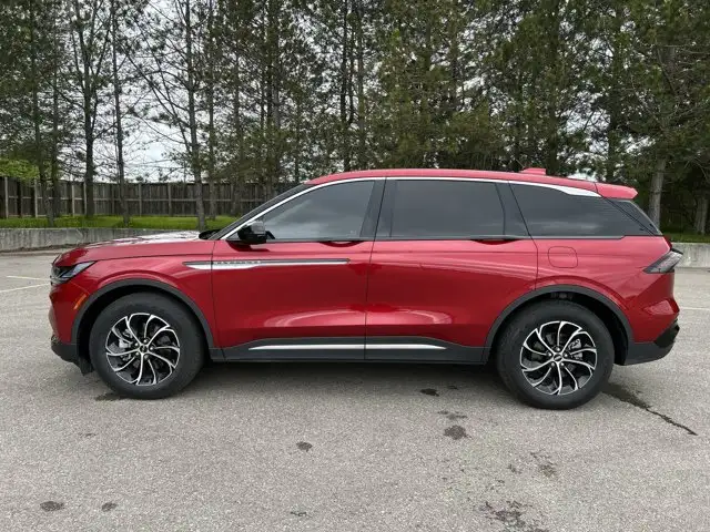 2025 Lincoln Nautilus Premiere AWD | No Accidents | Leather - Photo 10
