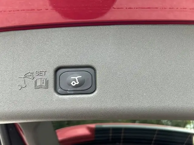 2025 Lincoln Nautilus Premiere AWD | No Accidents | Leather - Photo 18