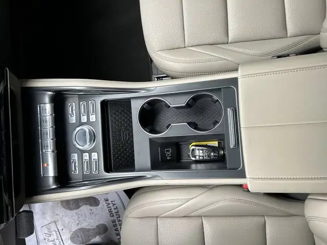 2025 Lincoln Nautilus Premiere AWD | No Accidents | Leather - Photo 29