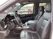 2024 Chevrolet Silverado 1500 LT Trail Boss Crew Cab 6' Box 4WD - Photo 3