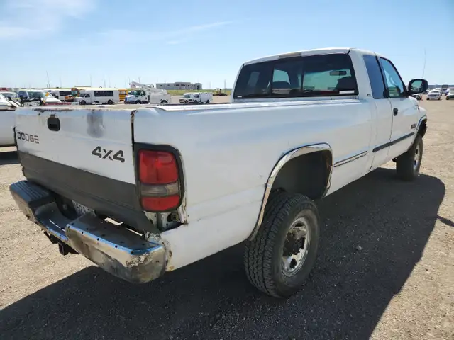 1999 Dodge Ram 2500 - Photo 5