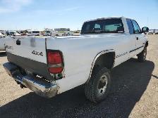 1999 Dodge Ram 2500 - Photo 5