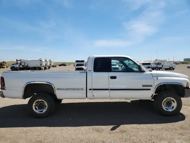 1999 Dodge Ram 2500 - Photo 6