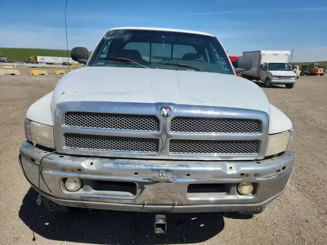 1999 Dodge Ram 2500 - Photo 8