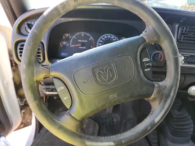 1999 Dodge Ram 2500 - Photo 18