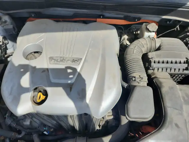 2012 Hyundai Sonata Hybrid - Photo 27