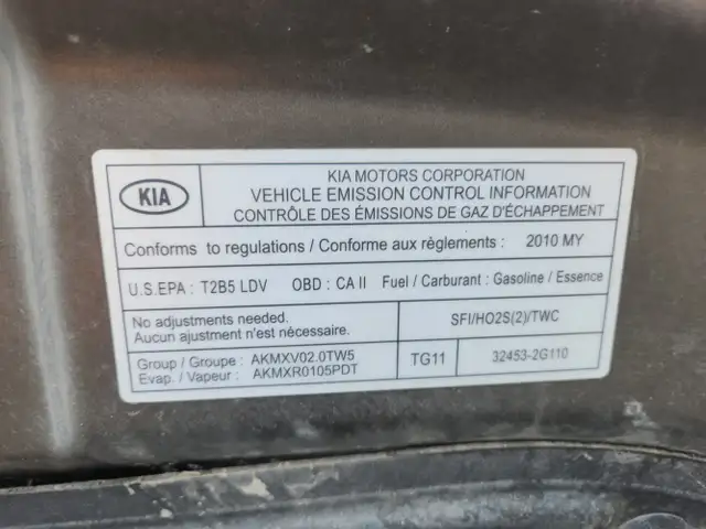 2010 Kia Forte - Photo 36