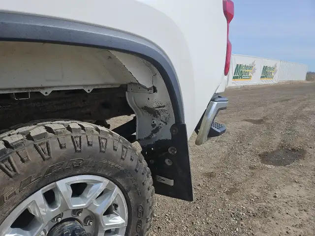 2023 Chevrolet Silverado 2500HD - Photo 18
