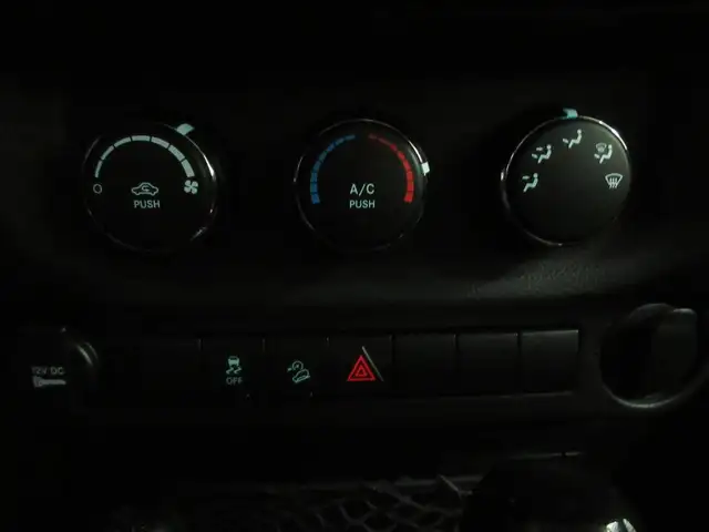 JEEP WRANGLER 2017 SPORT 4X4 V6 3.6L AUTOMATIQUE A/C CRUISE CONT - Photo 14