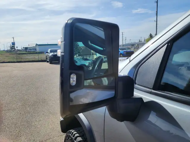 2025 Chevrolet Silverado 2500HD - Photo 9