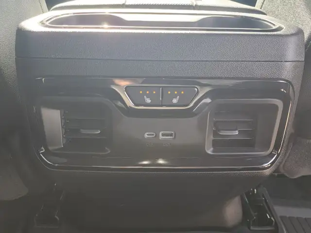 2025 Chevrolet Silverado 2500HD - Photo 24