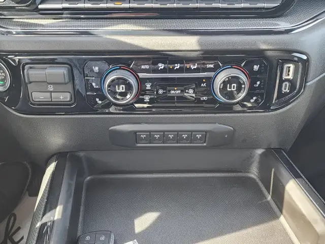 2025 Chevrolet Silverado 2500HD - Photo 43