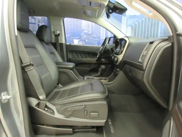 GMC CANYON 2021 DENALI CREW-CAB V6 3.6L 4X4 GPS BANC ET VOLANT C - Photo 10