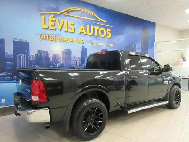 RAM 1500 2018 QUAD CAB V8 5,7L 4X4 BOITE 6,4 CAMERA DE RECUL - Photo 9