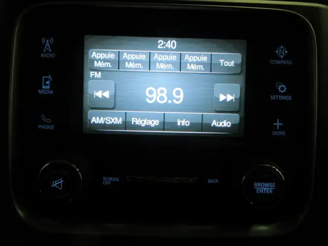 RAM 1500 2018 QUAD CAB V8 5,7L 4X4 BOITE 6,4 CAMERA DE RECUL - Photo 17