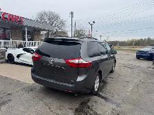 2015 Toyota Sienna 5dr LE 8-Pass FWD - Photo 10