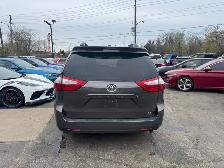 2015 Toyota Sienna 5dr LE 8-Pass FWD - Photo 12