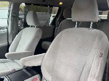 2015 Toyota Sienna 5dr LE 8-Pass FWD - Photo 15