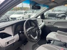 2015 Toyota Sienna 5dr LE 8-Pass FWD - Photo 18