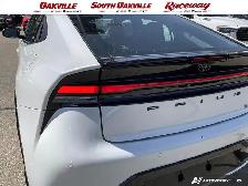 2025 Toyota Prius LIMITED | HEATED SEATS | HYBRID | SAVE ON GAS - Photo 11
