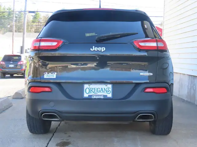 2016 Jeep Cherokee NORTH - Photo 4