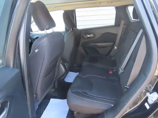 2016 Jeep Cherokee NORTH - Photo 7