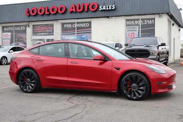 2022 Tesla Model 3 - Photo 8