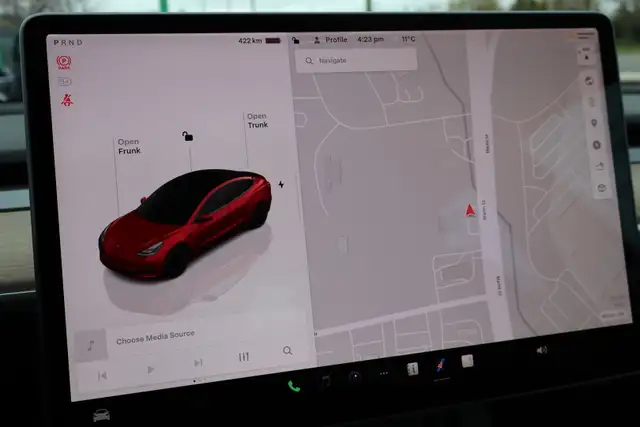 2022 Tesla Model 3 - Photo 17