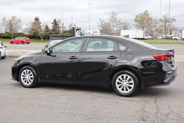 2020 Kia Forte - Photo 5