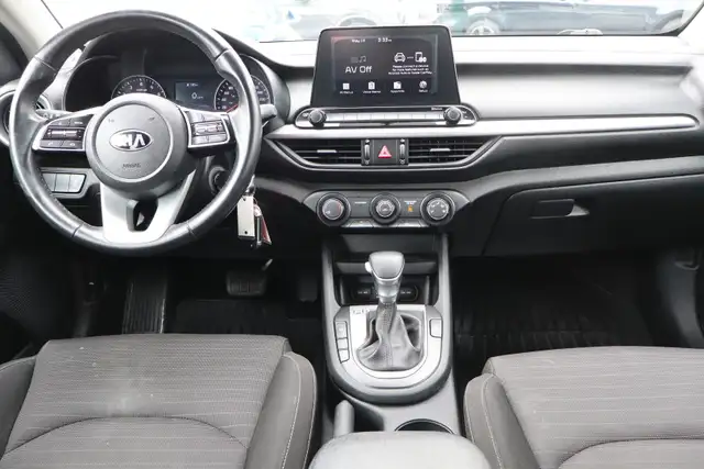 2020 Kia Forte - Photo 10