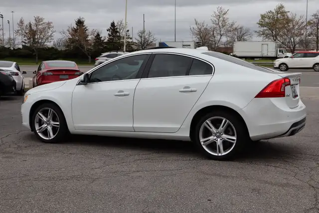 2016 Volvo S60 - Photo 5