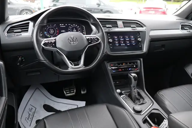 2023 Volkswagen Tiguan - Photo 12