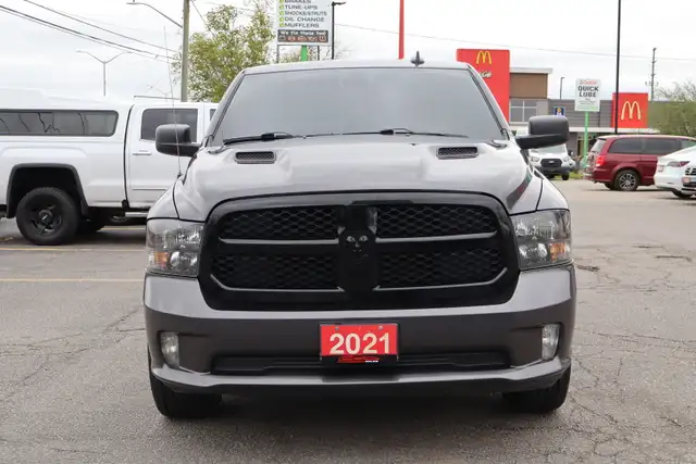 2021 RAM 1500 Classic - Photo 2